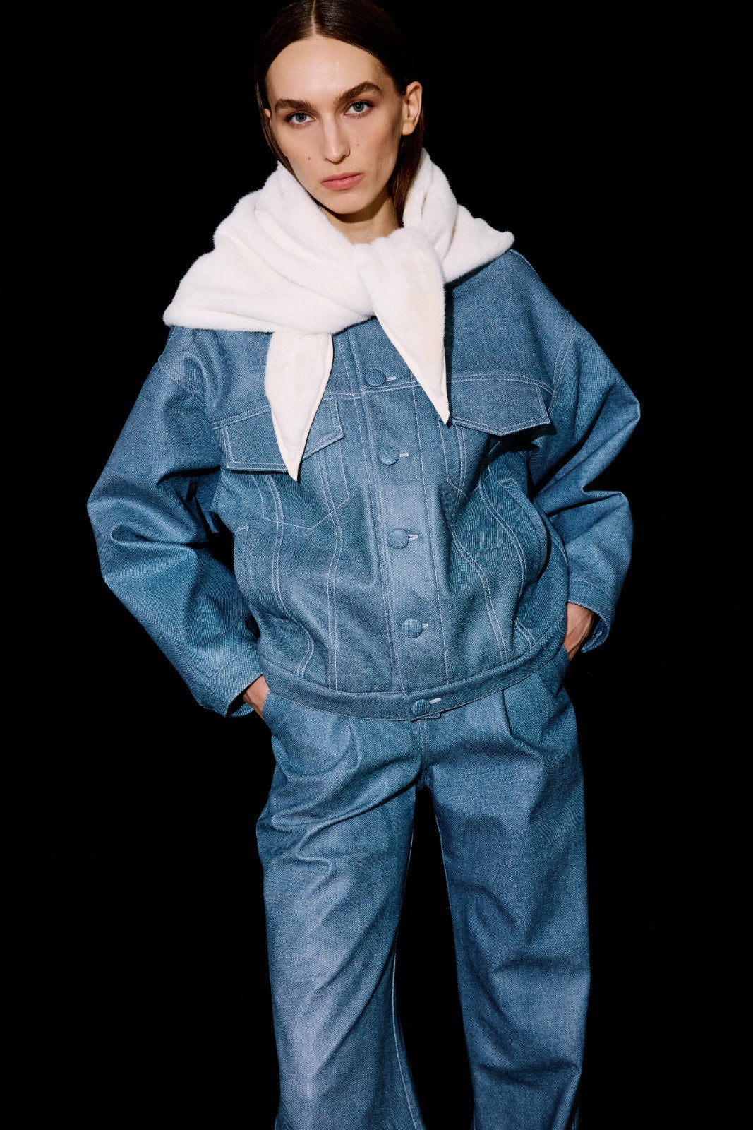 Fall / Winter 25–26, look 05
