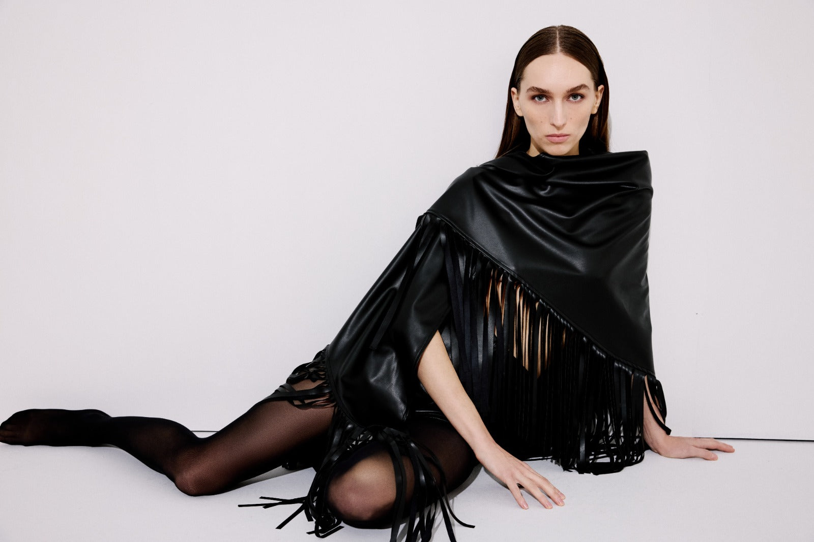Elora Black Vegan Leather Scarf – EN-SELMACILEK