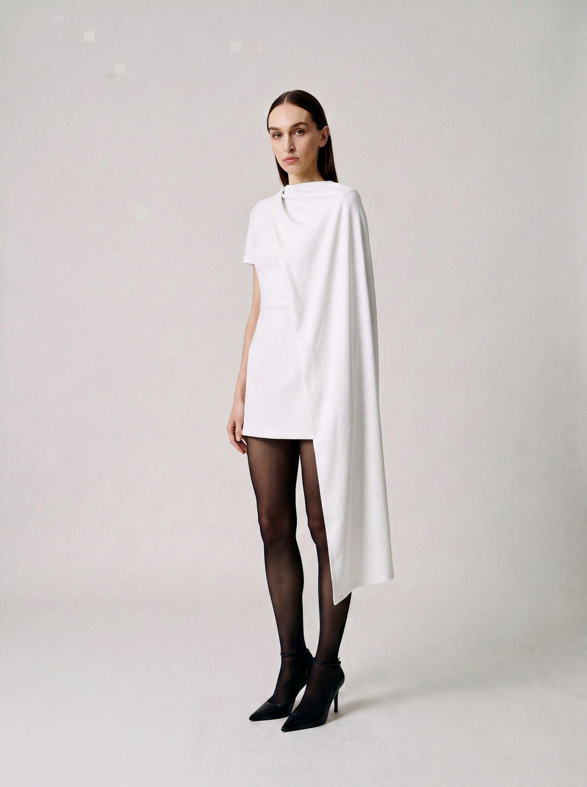 Nyx Dress – White