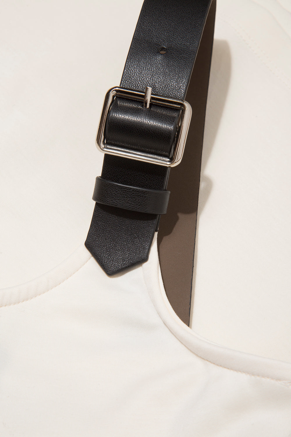 Sivera Tank Top Black Belt – Ecru